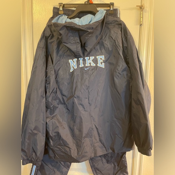 Nike Vintage Sweatsuit - Picture 3 of 4